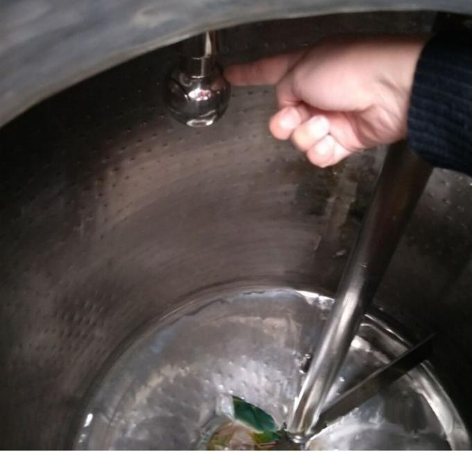 Tanque refrigerando de aço inoxidável, tipo de refrigeração personalizado do vertical da máquina do leite
