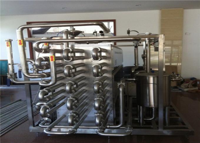A máquina segura 5000 LPH da esterilização do UHT fácil instala para o iogurte do leite